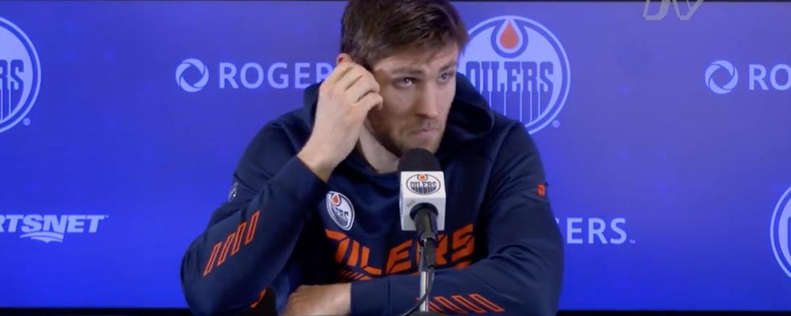 VIDÉO | Les esprits s'échauffent entre Leon Draisaitl et un journaliste