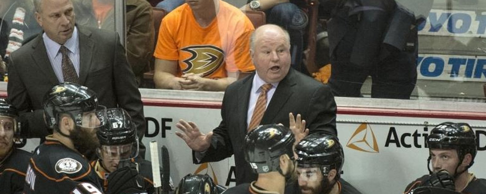 Les couteaux volent bas à Anaheim!