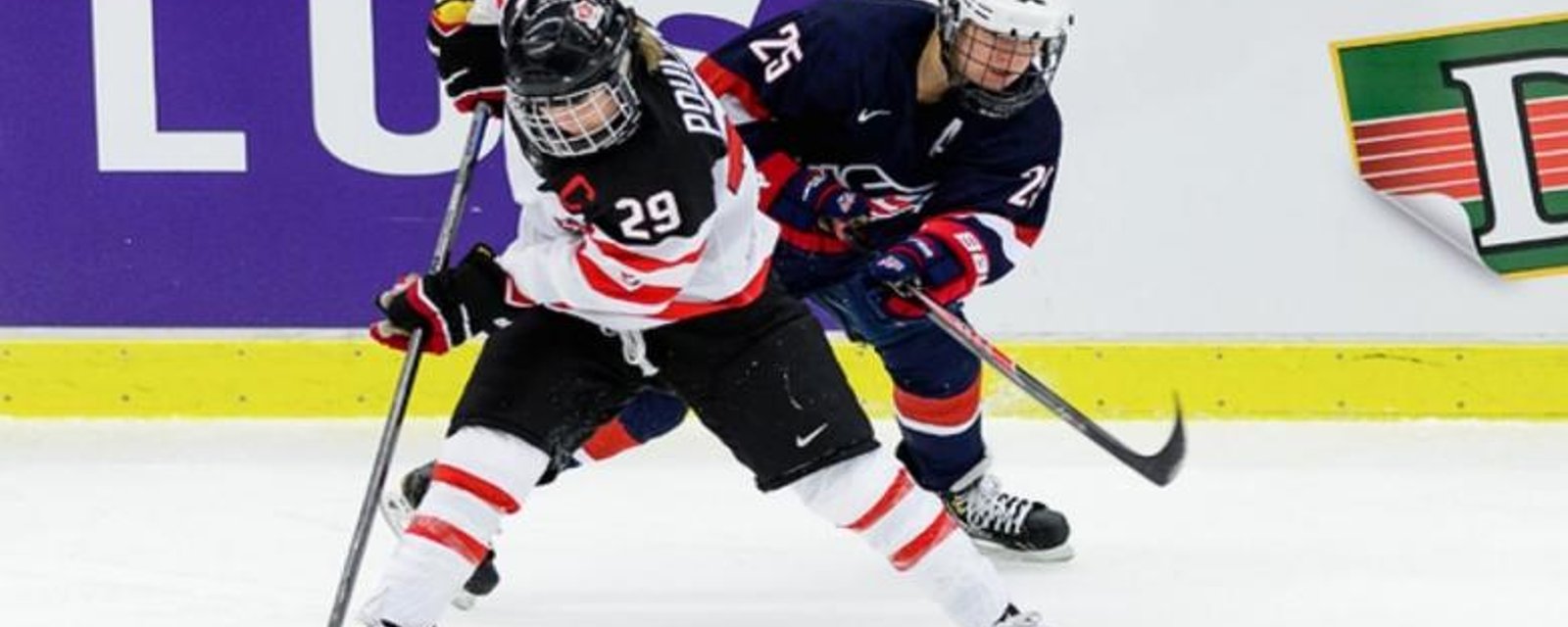 Le hockey féminin gagne en popularité.