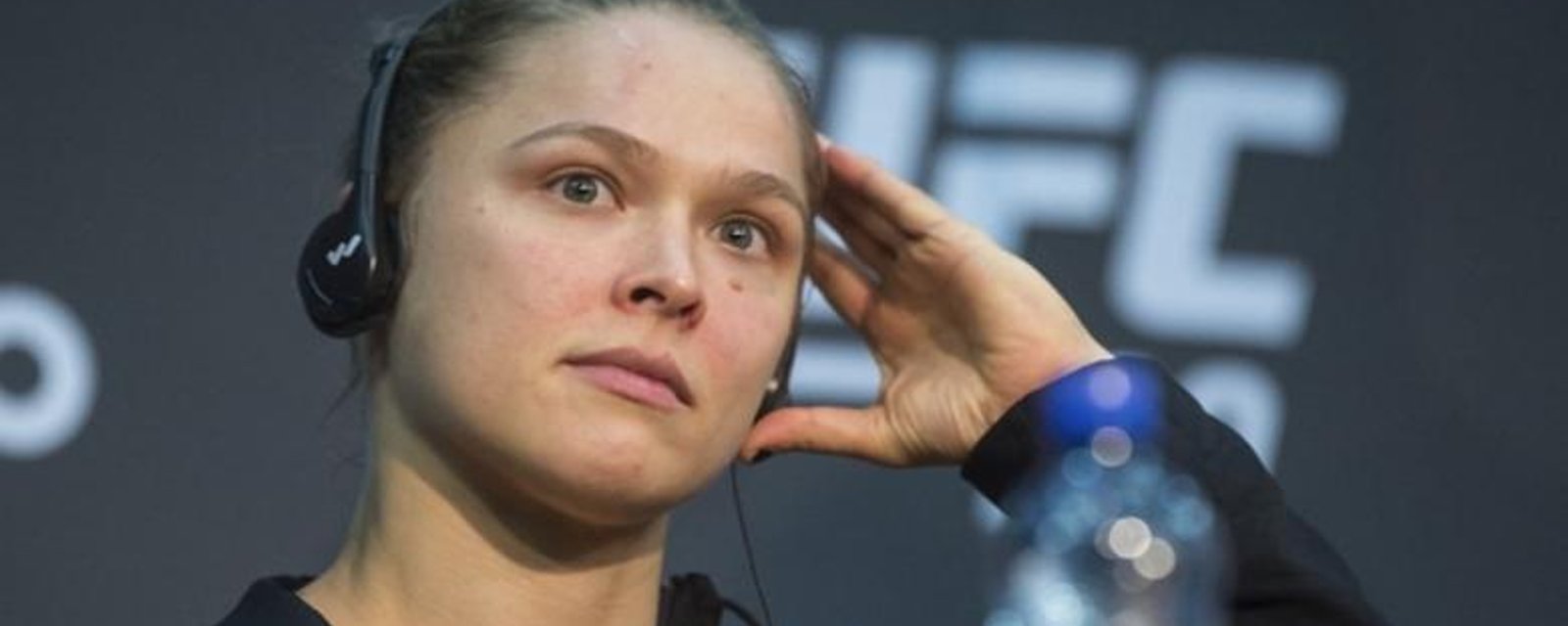 L'ex de Ronda Rousey n'a pas froid aux yeux.