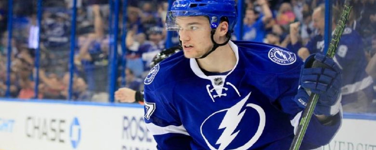 Jonathan Drouin crache sur le Lightning!
