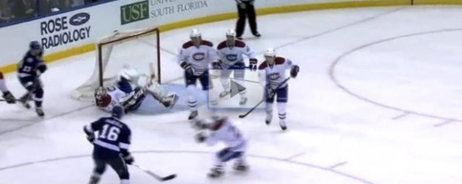 Carey Price réalise un arrêt SPECTACULAIRE!! 
