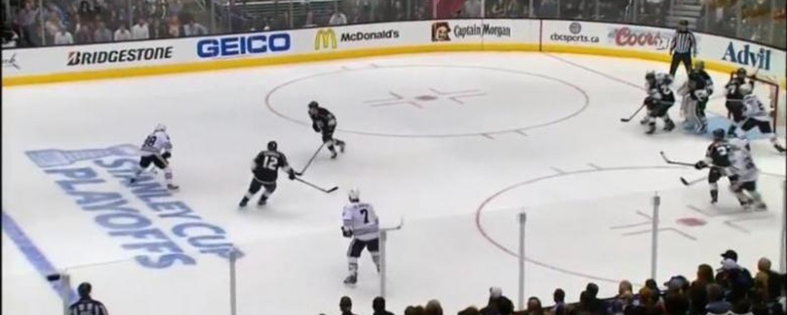 Patrick Kane propulsent les Blackhawks vers un septième match!!!
