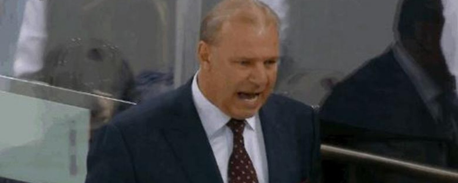 VIDÉO: Michel Therrien a eu la même réaction que nous au but de Moore!