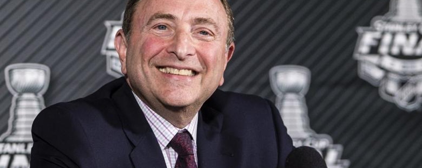 Nouveau contrat pour Gary Bettman, voyez les détails!