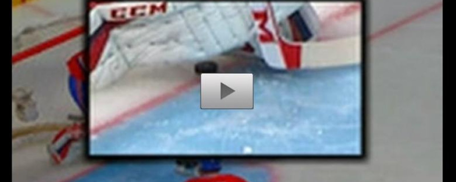 Carey Price sauvé par la rondelle magique!