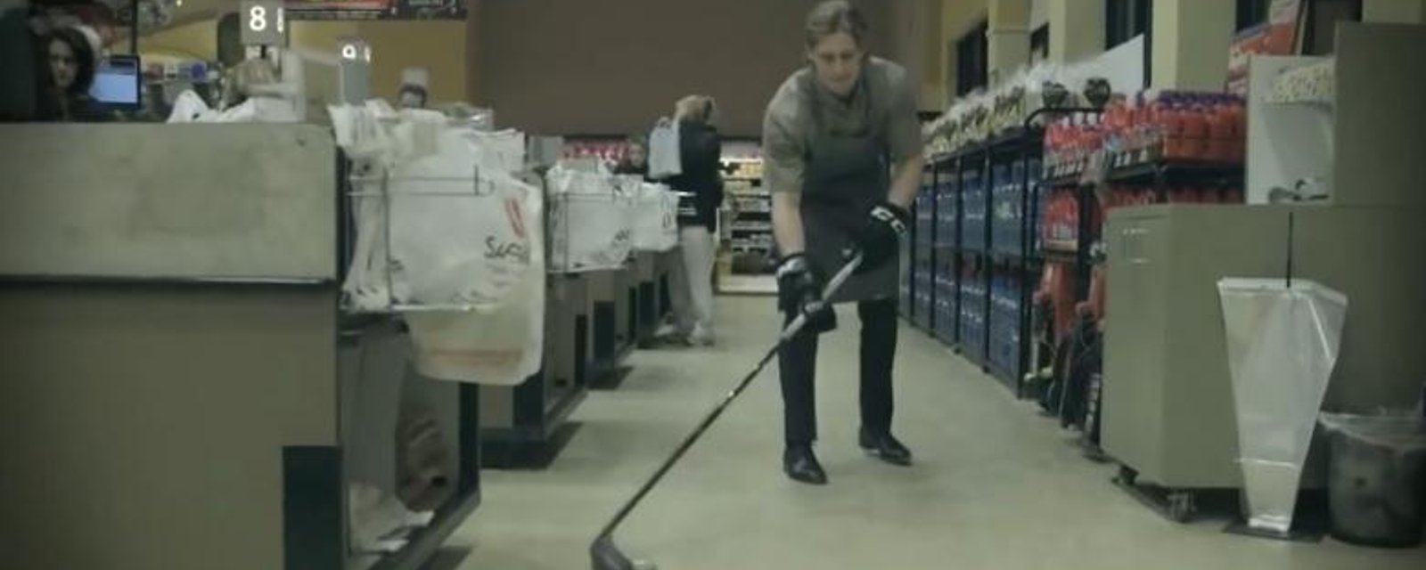 Au tour de Nathan MacKinnon de devenir épicier!
