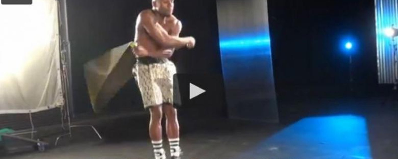 VIDÉO: Floyd Mayweather montre ses skills!