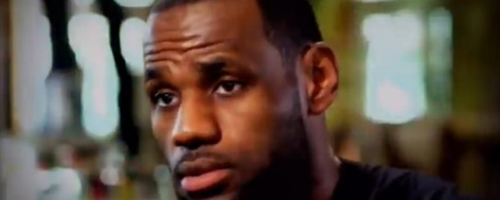 Lebron James fait toute une gaffe sur Twitter!