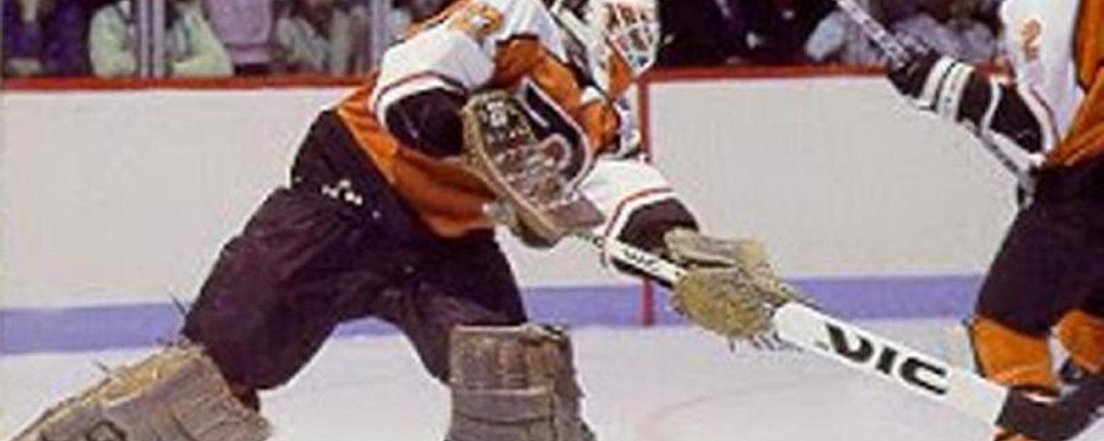 On this day: Ron Hextall becomes the first goalie to shoot and score.