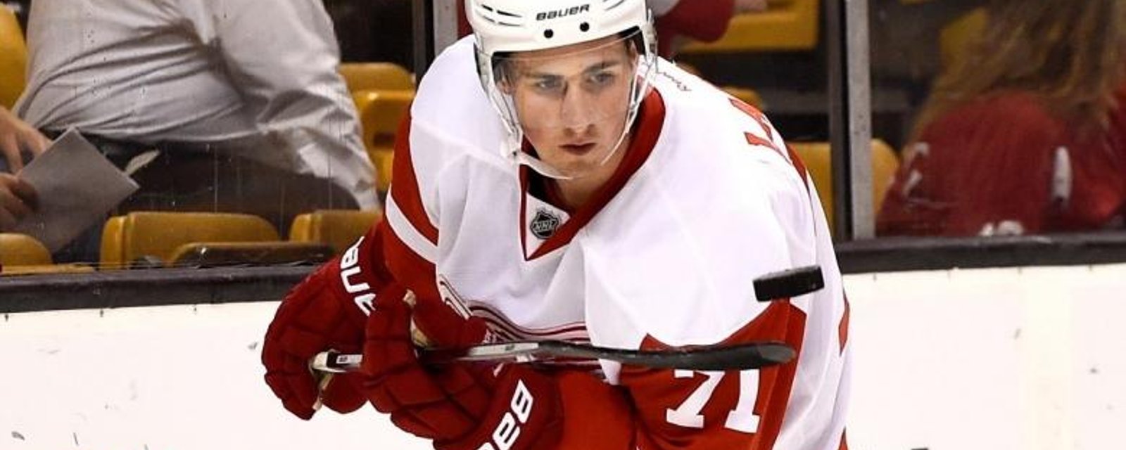 Dylan Larkin first NHL goal!