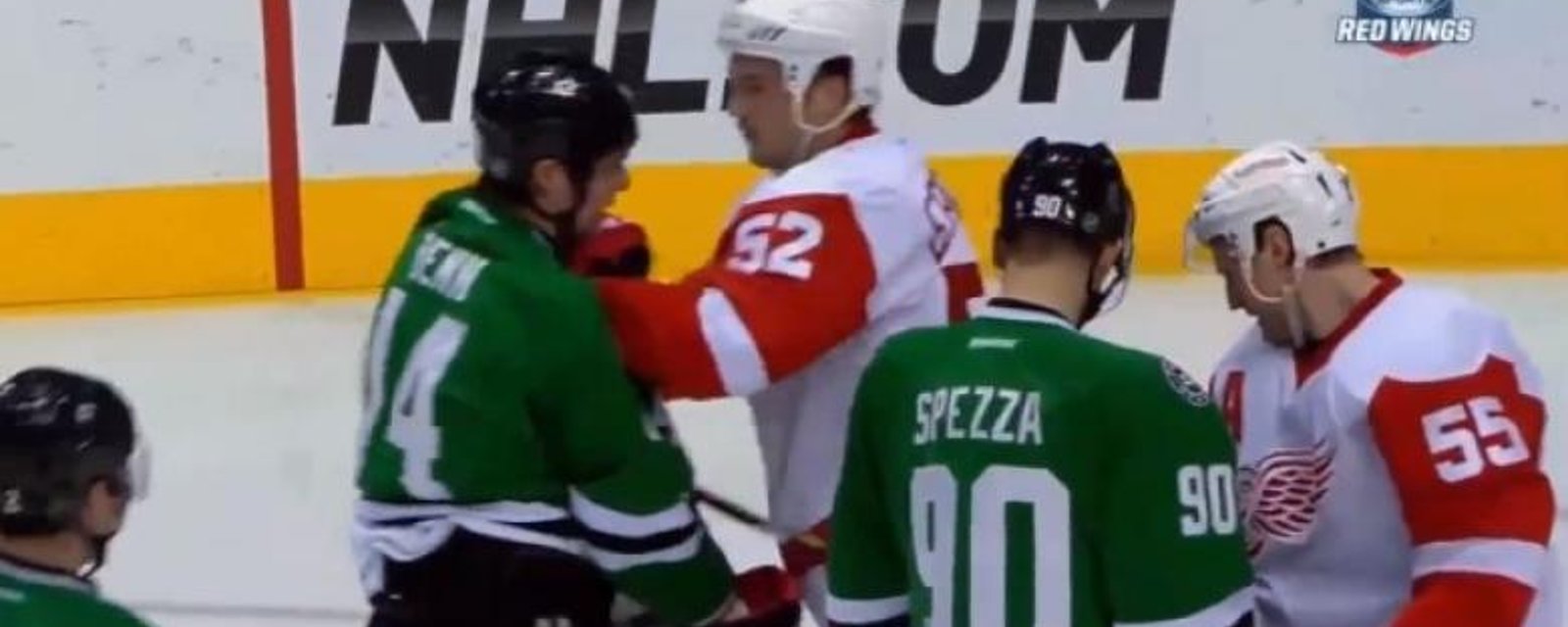 (VIDEO): Stars' Jamie Benn sucker punches Henrik Zetterberg!