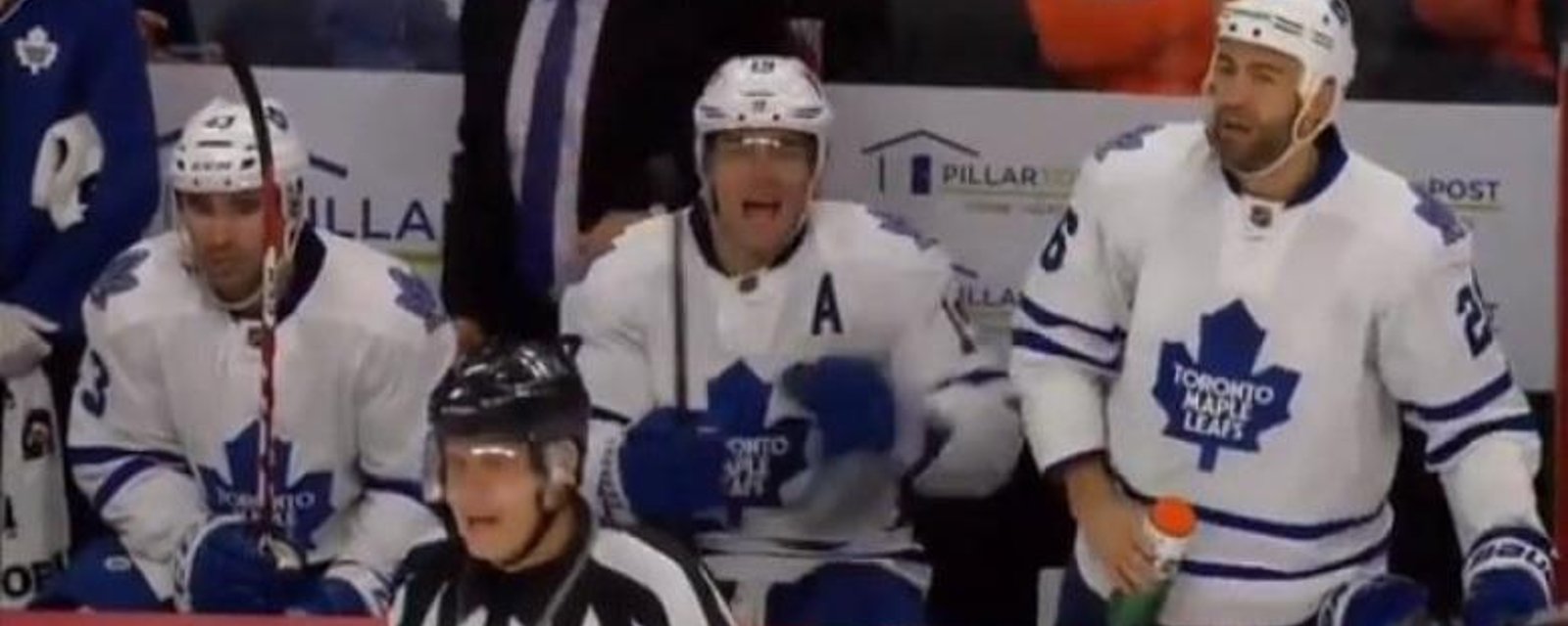 (VIDEO): Frustrated Daniel Winnik trolls referee!