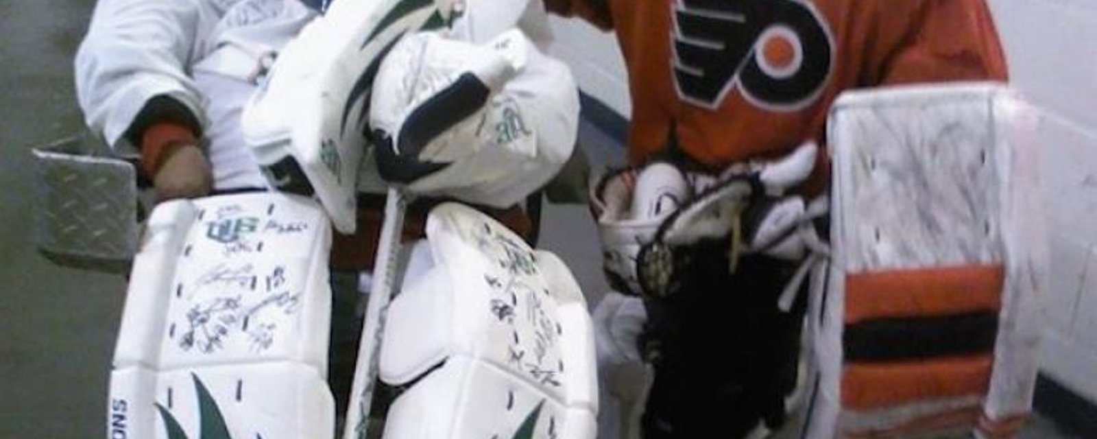 FHL goalie is all class. (PICS)