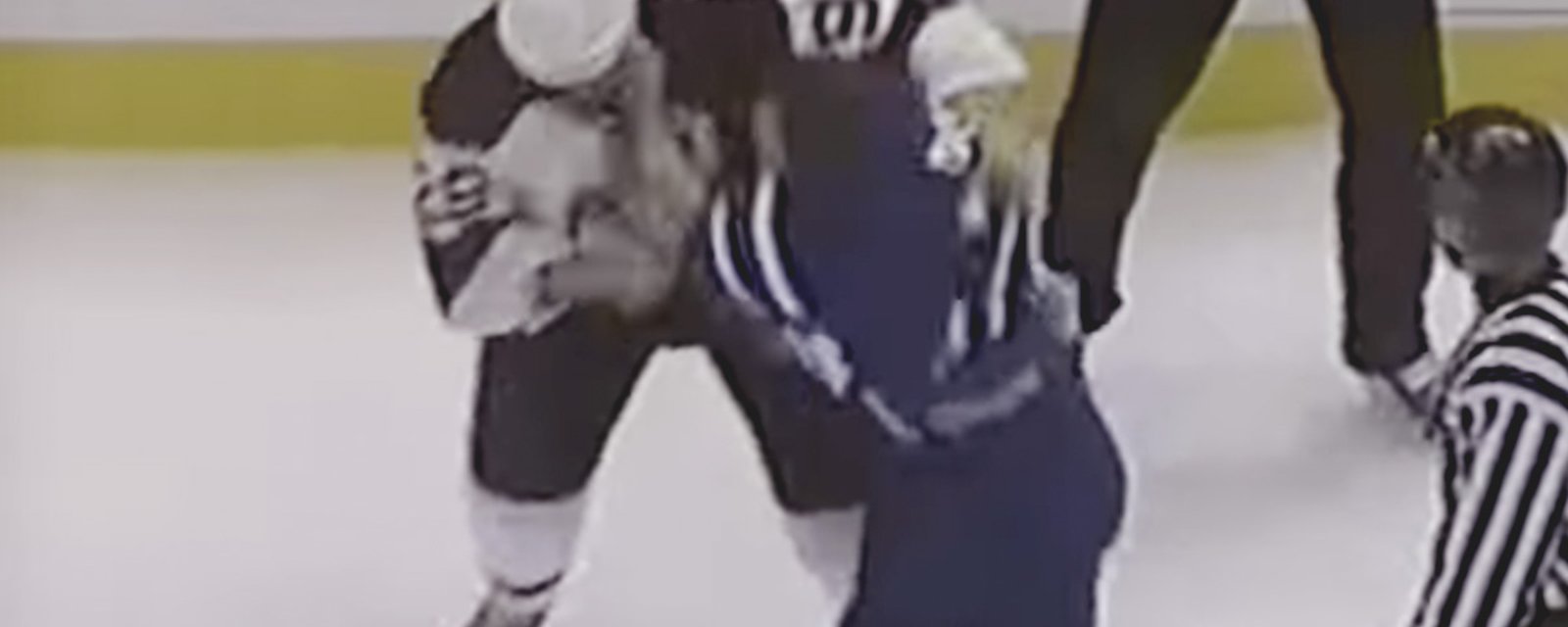 Must see : Good ol' brawl of Tie Domi is always fun to watch!