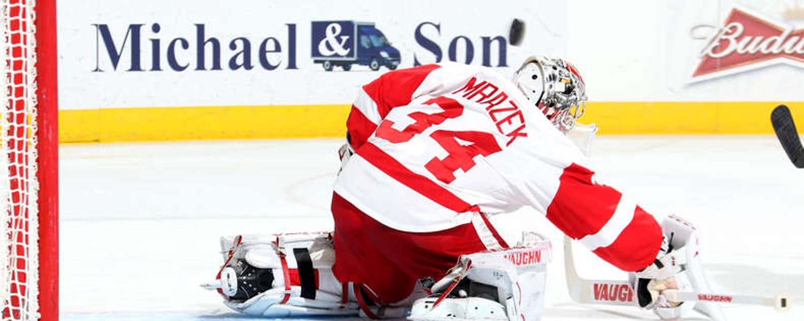 WATCH: Mrazek Stones Kucherov