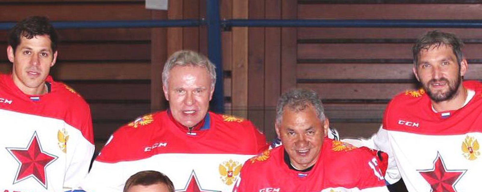 Malkin and Ovechkin pose for bizarre Russian propaganda  