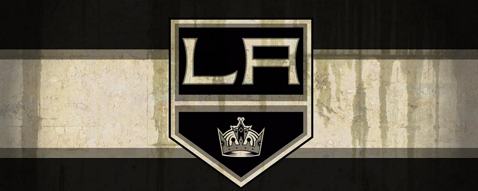 Veteran of over 1,000 NHL games hired to coach the Kings!