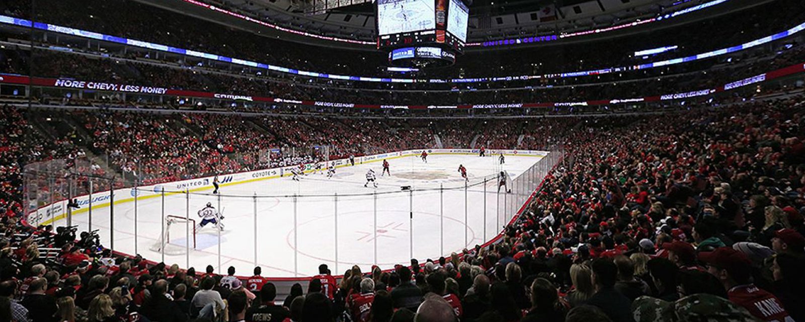 Report: Stanley Cup champion and veteran of 900+ games may be forced to retire