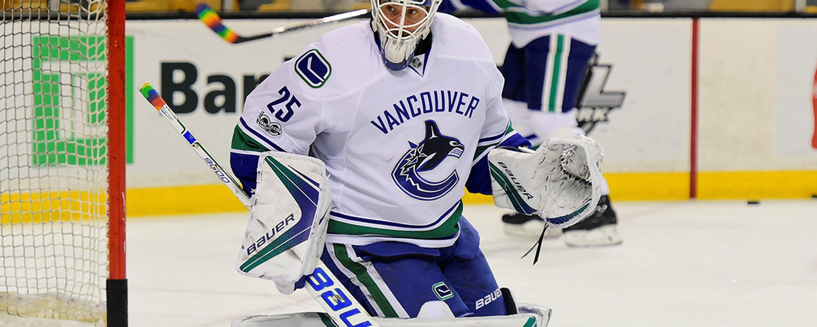 Must See: Sens’ Karlsson gets chirped hard by Canucks’ Markstrom