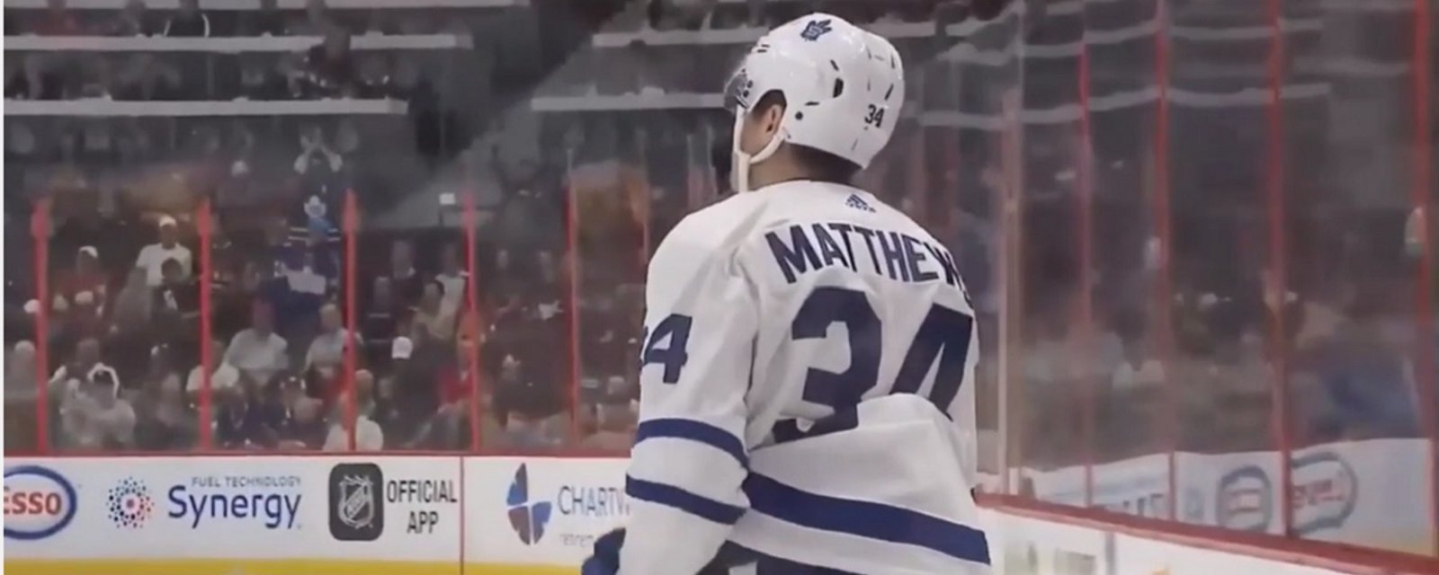 Auston Matthews scores his first of the preseason with a top shelf laser.