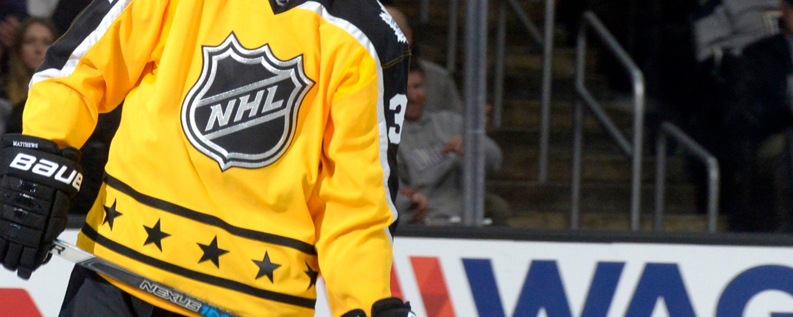Must See: NHL All-Star goes undercover to surprise fans