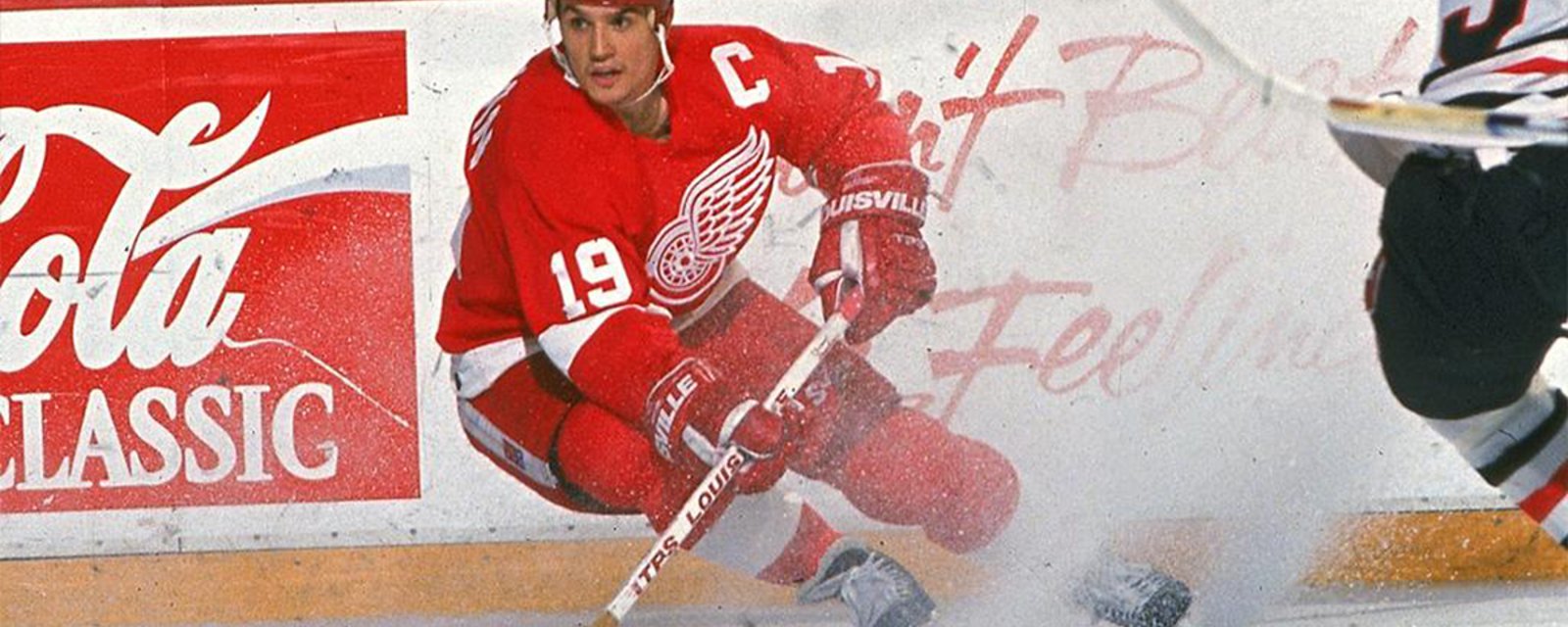 Rumor: Red Wings eyeing Yzerman?