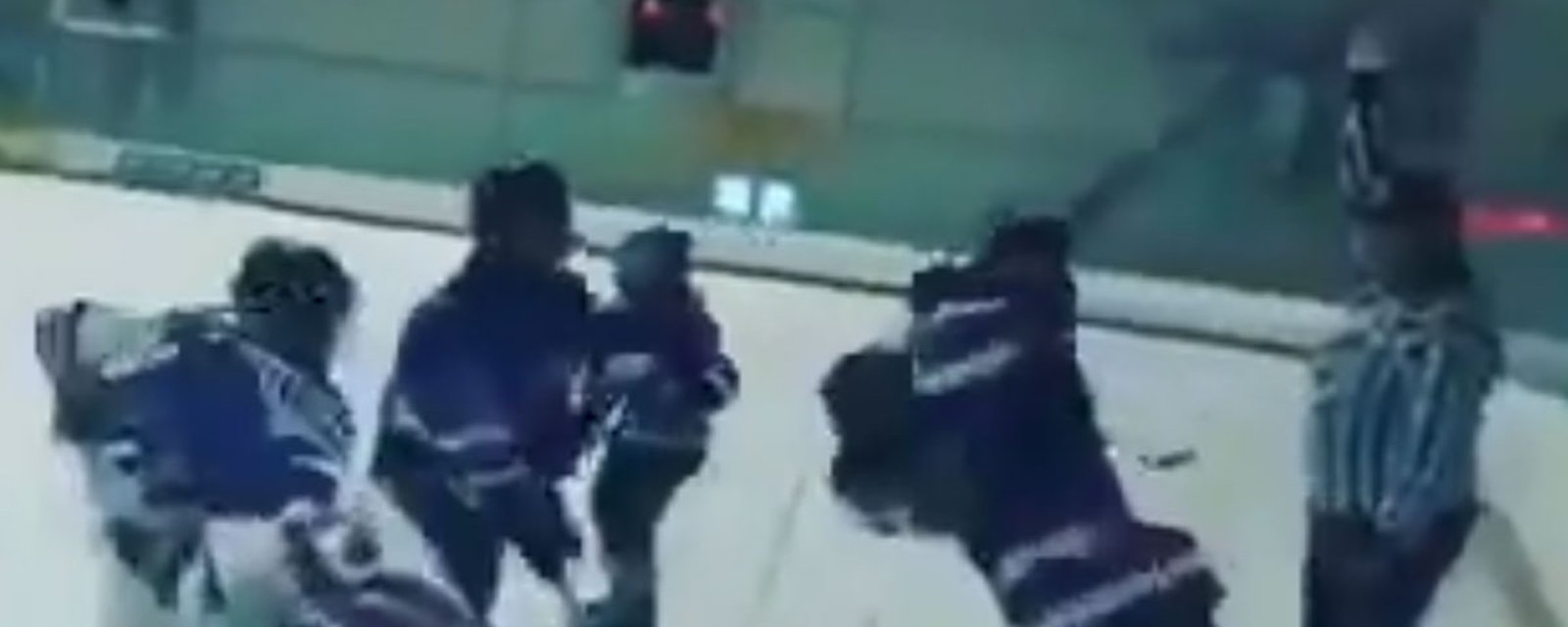 Must See: Brutal tomahawk slash to the head in Peewee game!