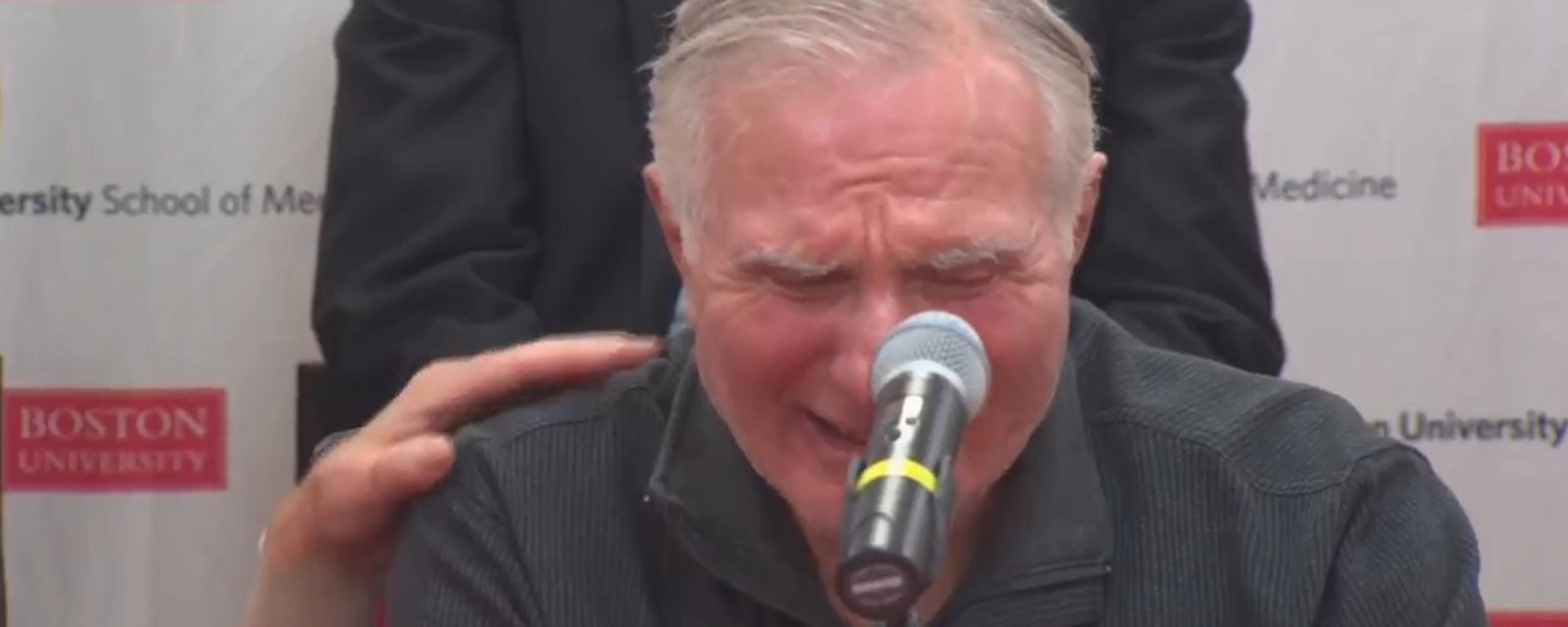 Hall-of-Famer breaks down as he makes heartbreaking announcement. 