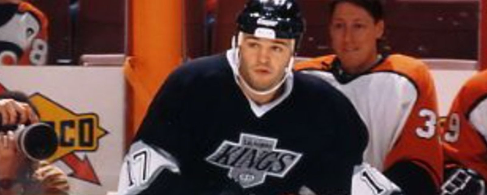 Former NHL enforcer now missing after living on the streets of LA