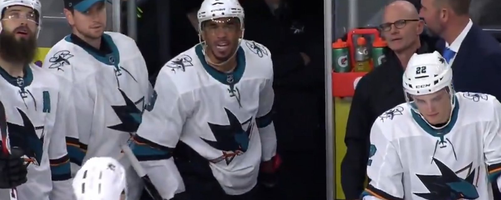 Evander Kane slashes and shoves a linesman in final preseason game.