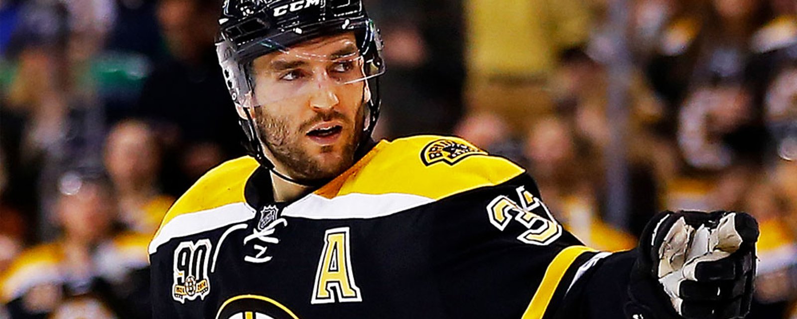 Patrice Bergeron goes above and beyond for Bruins rookies