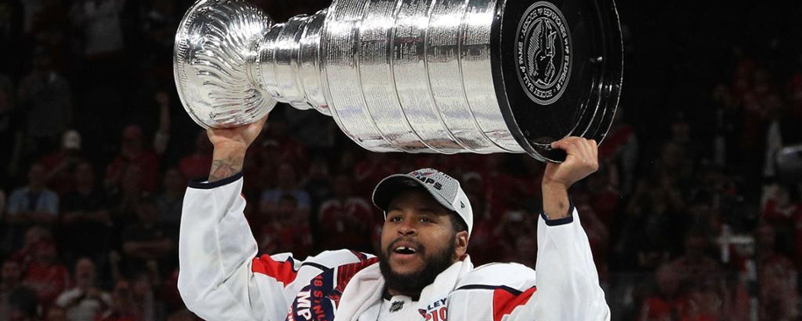 Stanley Cup champion DSP finally inks contract! 