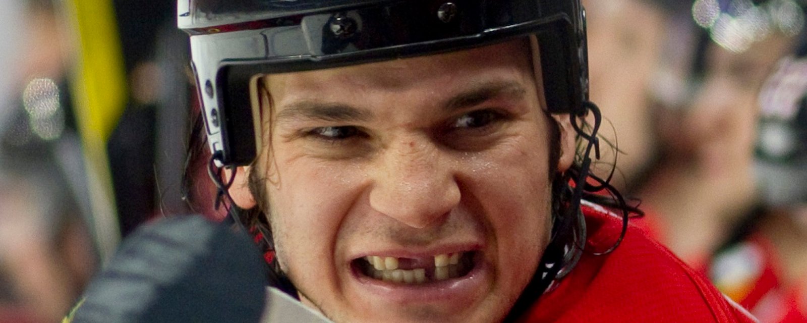 NHL players chime in after Paul Bissonnette exposes Daniel Carcillo.