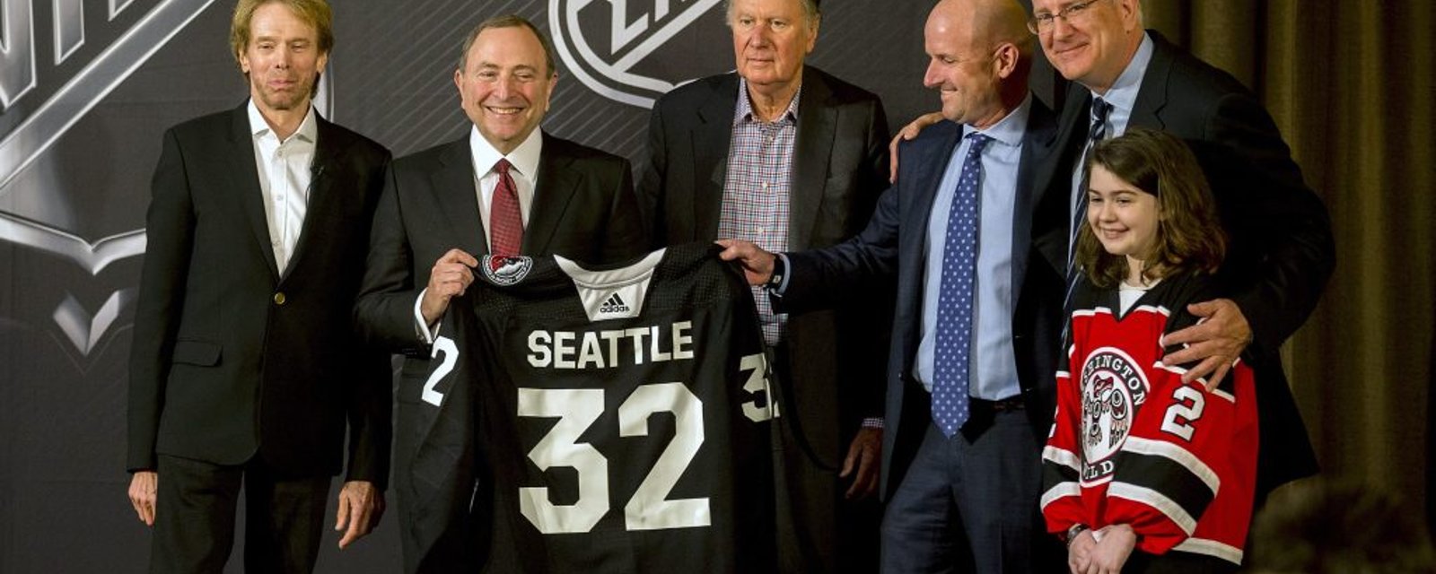 Seattle to remain tight-lipped on team name