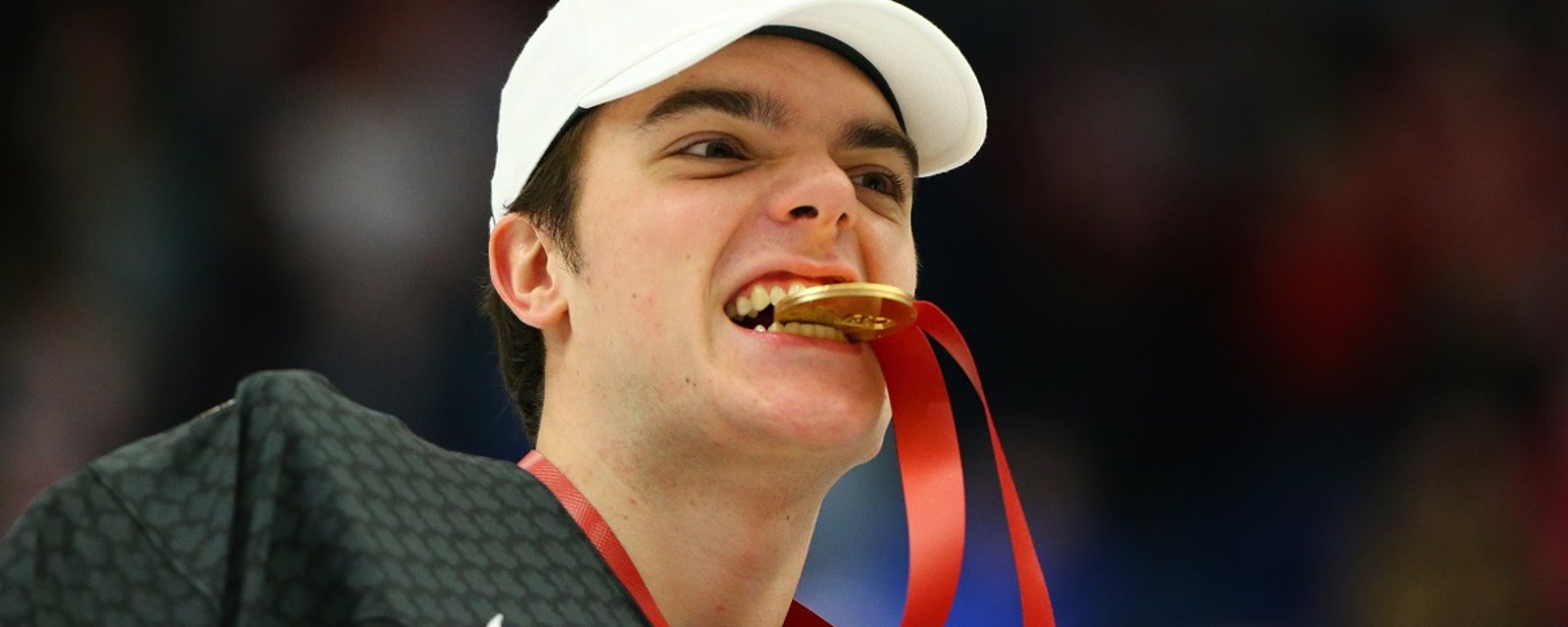Oilers announce they have signed Raphael Lavoie.