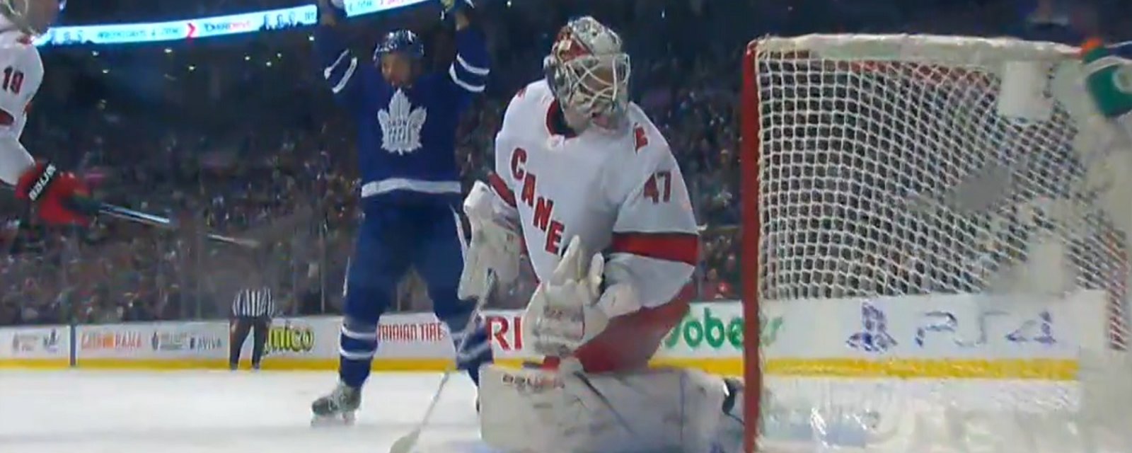 James Reimer gets pulled after just 5 minutes against his former team.