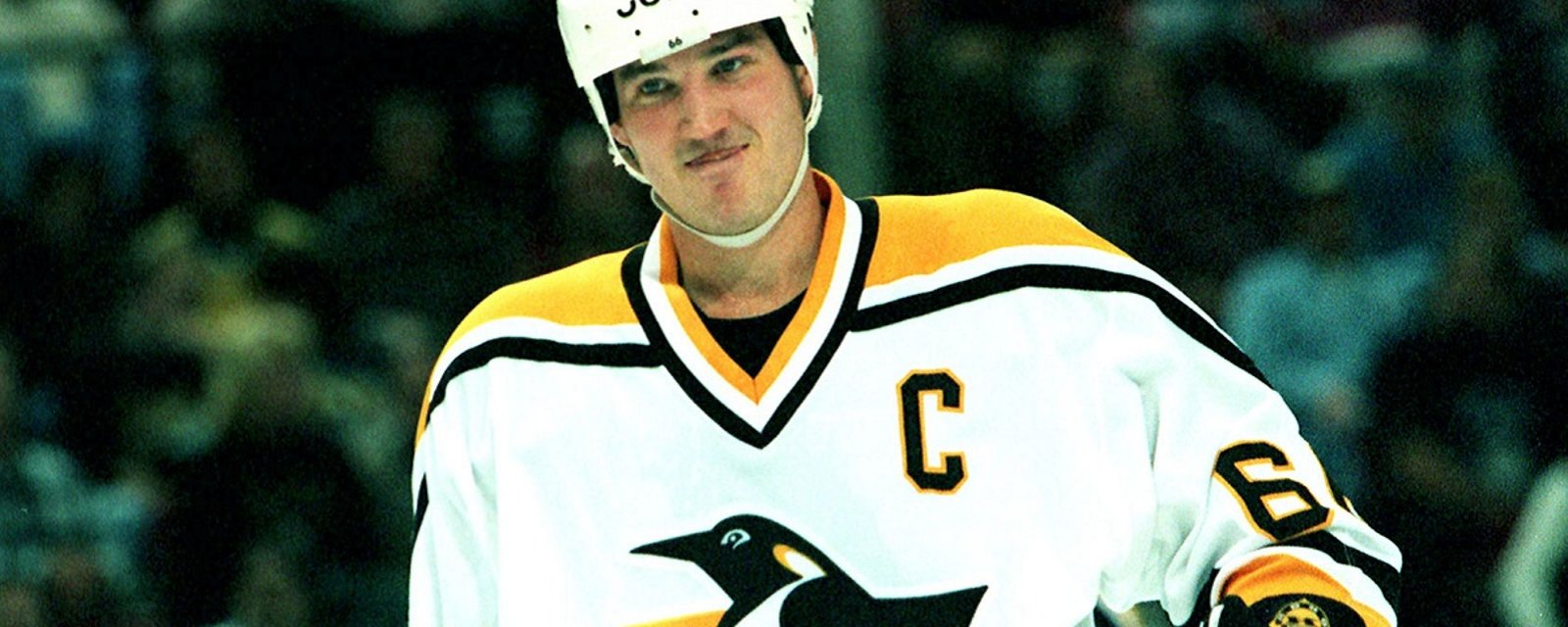 Statue of Mario Lemieux vandalized during Pittsburgh protests.
