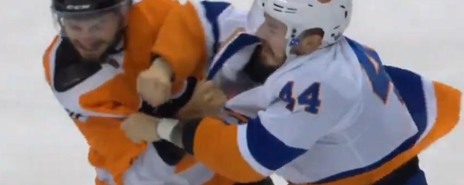 Jean-Gabriel Pageau and Scott Laughton drop the gloves in Game 7.