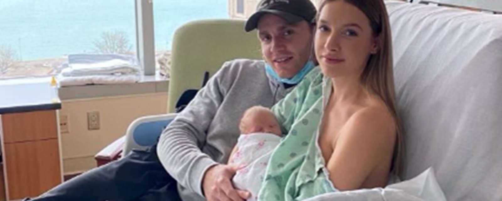 Patrick Kane surprises the world by announcing the birth of his son