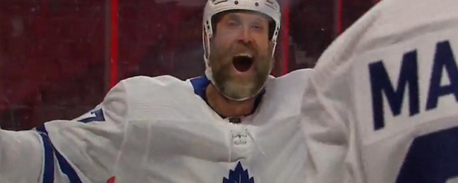Joe Thornton scores his first as a Maple Leaf.