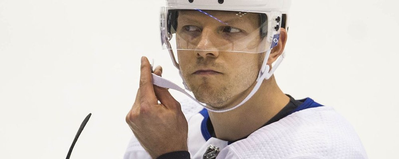Alex Chiasson moves again, 6th team since draft 