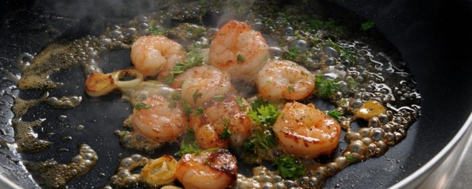 Petites crevettes miel et ail...une recette simple et rapide