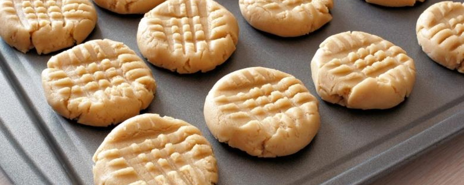 Cuisiner le meilleur biscuit au beurre d'arachide avec seulement ces 3 ingrédients !