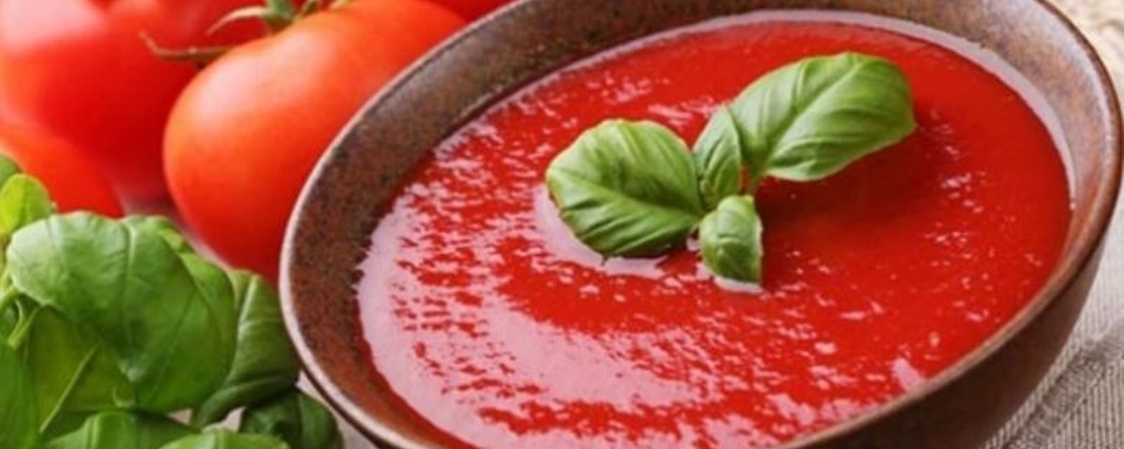 Comment faire une base de sauce aux tomates fraîches