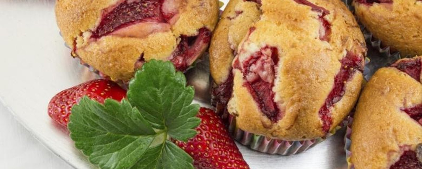 Muffins aux fraises et au yogourt à la vanille