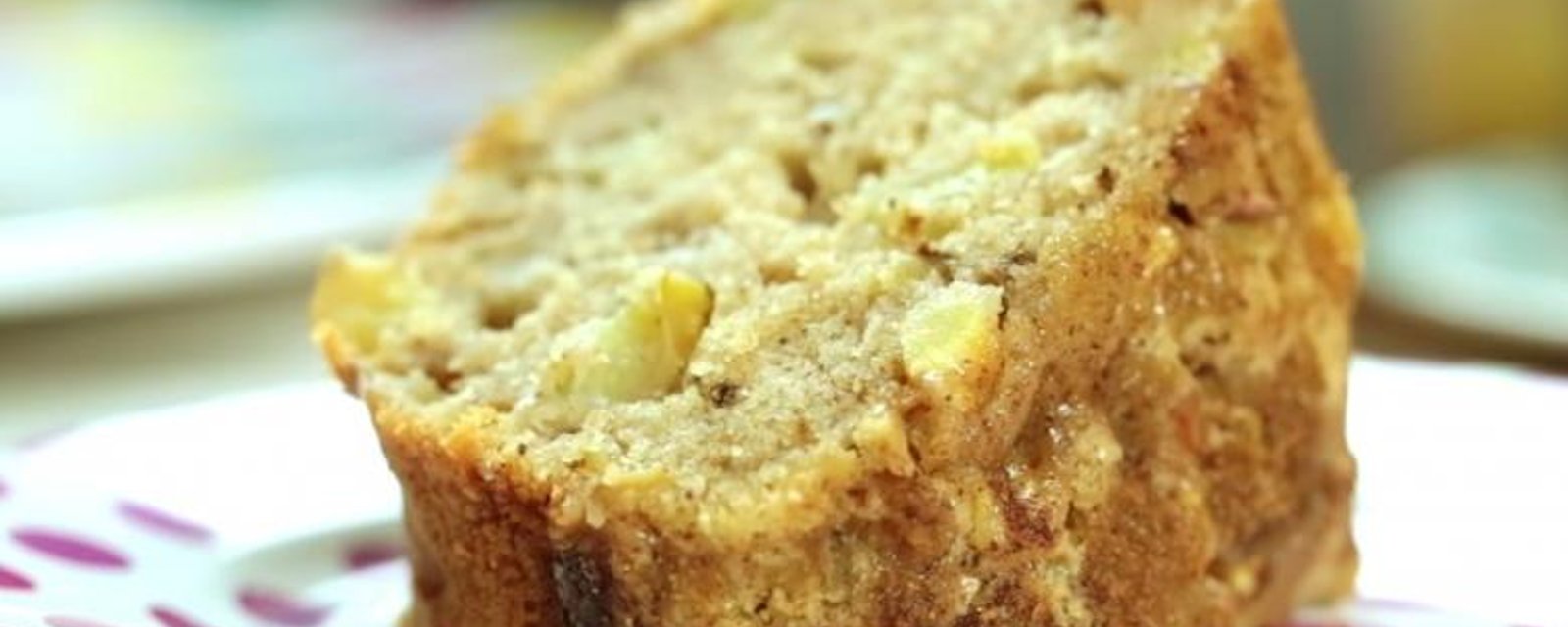 Pommes et crème sure, un gâteau parfait - Ma Fourchette