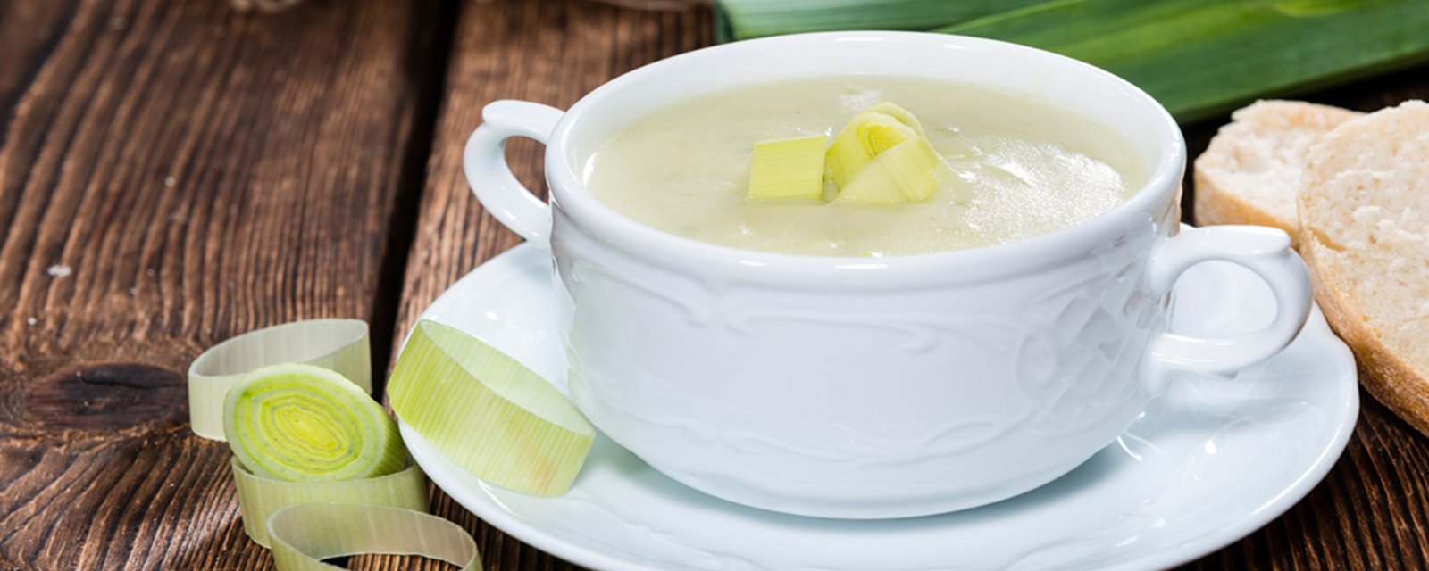 Pommes de terre et poireaux : Le MEILLEUR potage et l'un des PLUS faciles à faire!