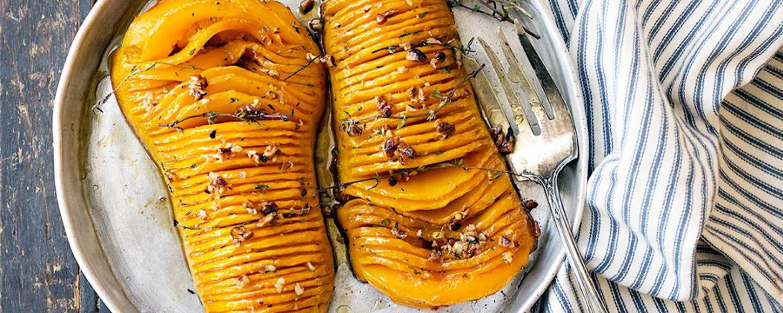 Courge BUTTERNUT aux éclats de pacanes, glacée au sirop d'ÉRABLE... Rien de plus à dire!