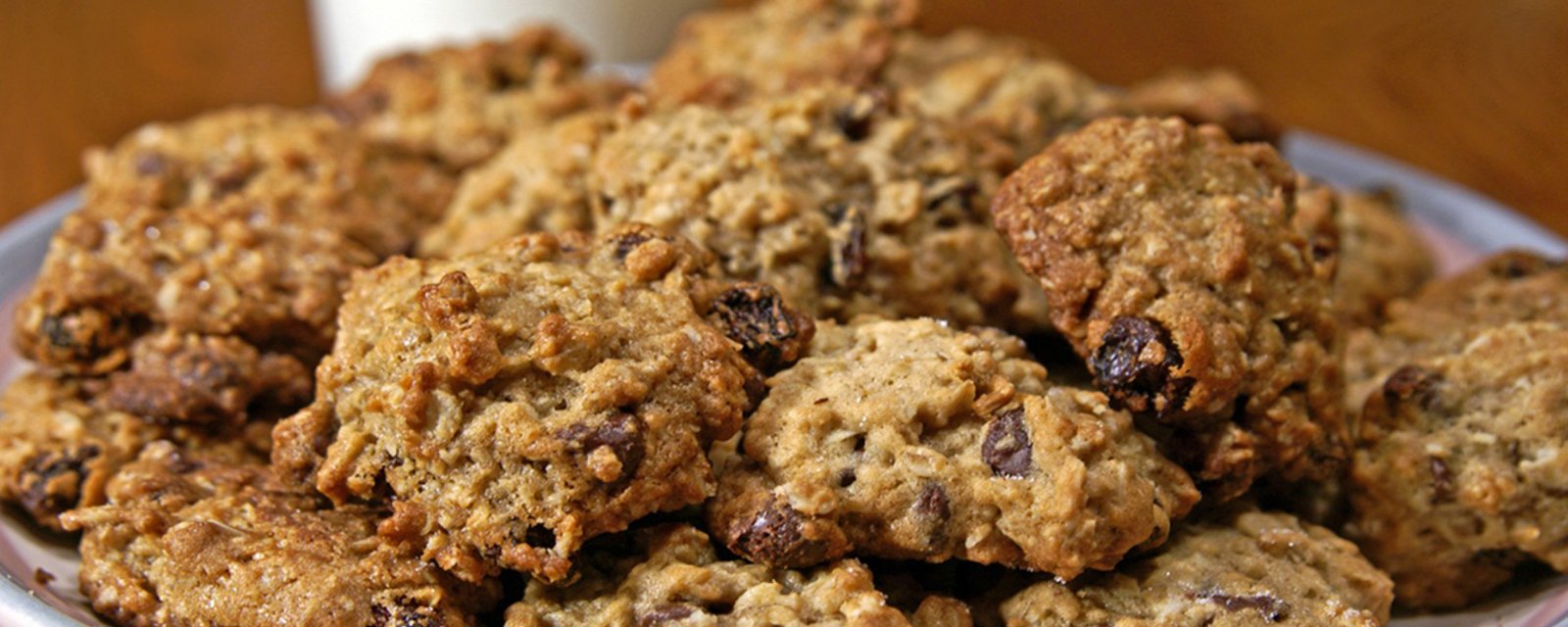 Les biscuits à l'avoine et aux brisures de chocolat de grand-maman sont les MEILLEURS! Connaissez-vous leur secret?